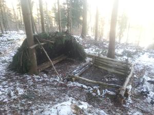 survival-camp.ch shelter Bushcraft camp